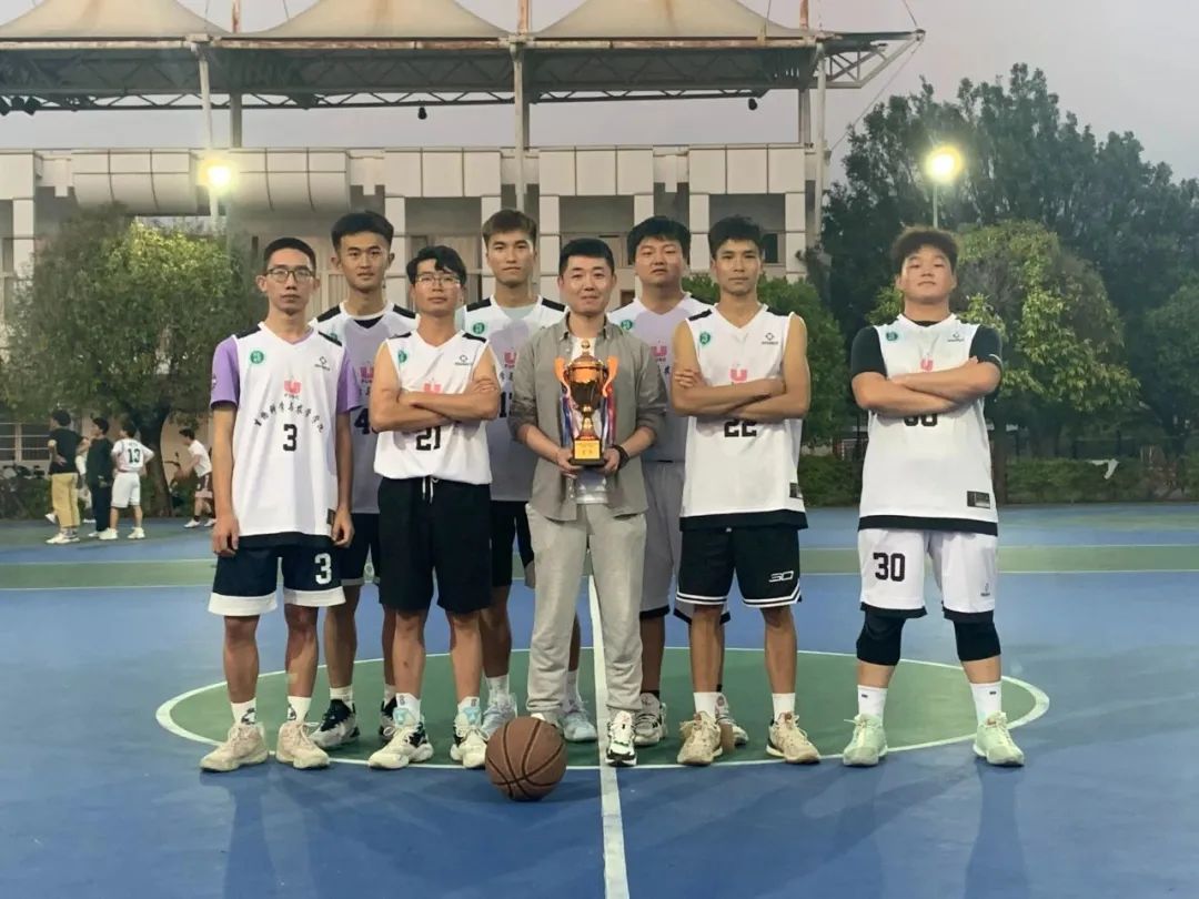 1E1EF